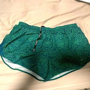 nike athletic shorts!!